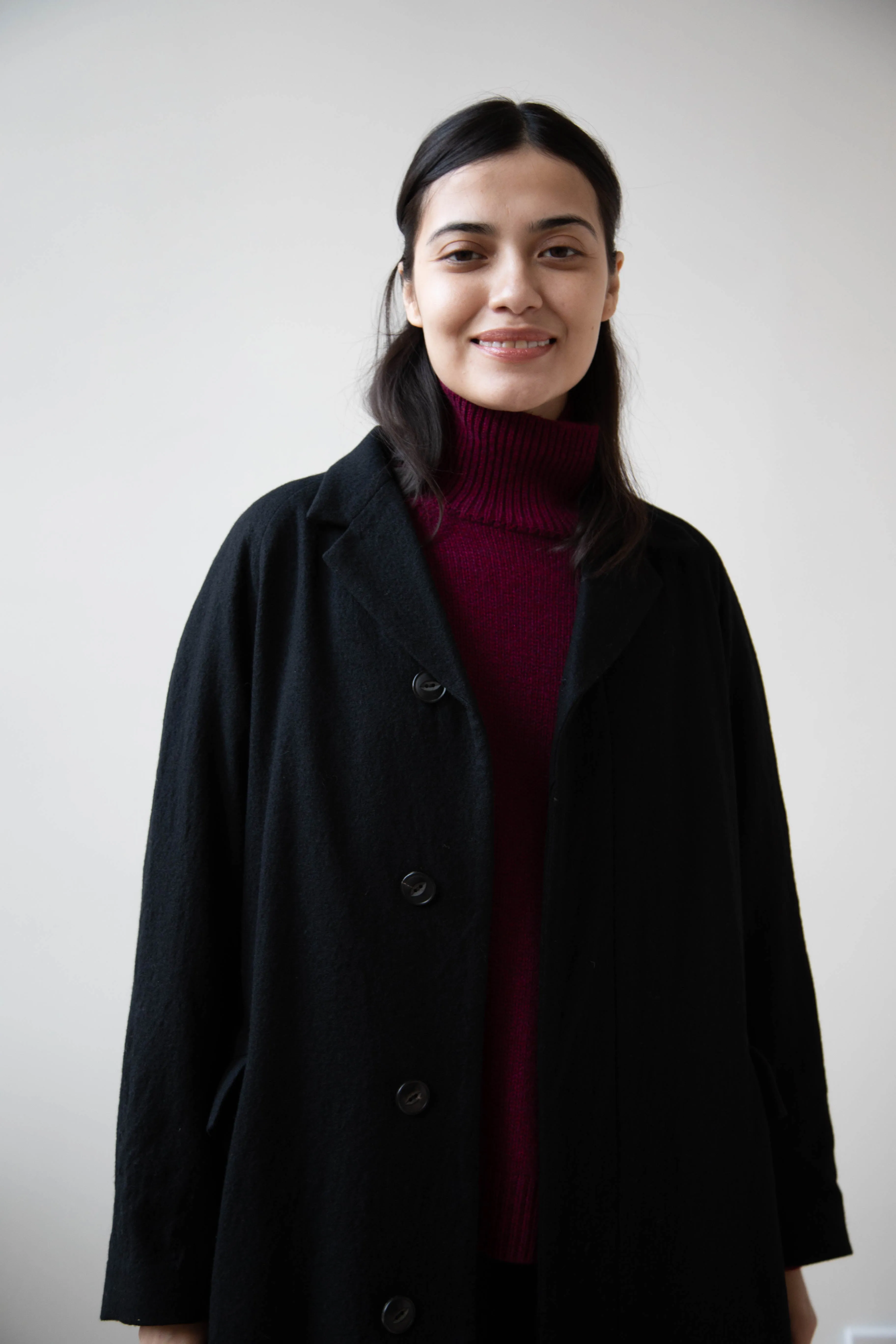 Arts & Science | Raglan Sleeve Chester Coat in Black