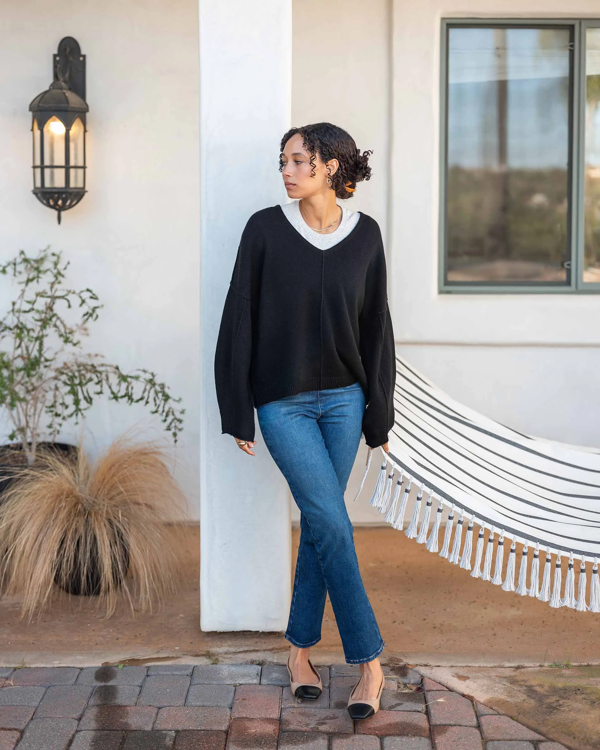 Lugano Cashmere V-Neck Sweater