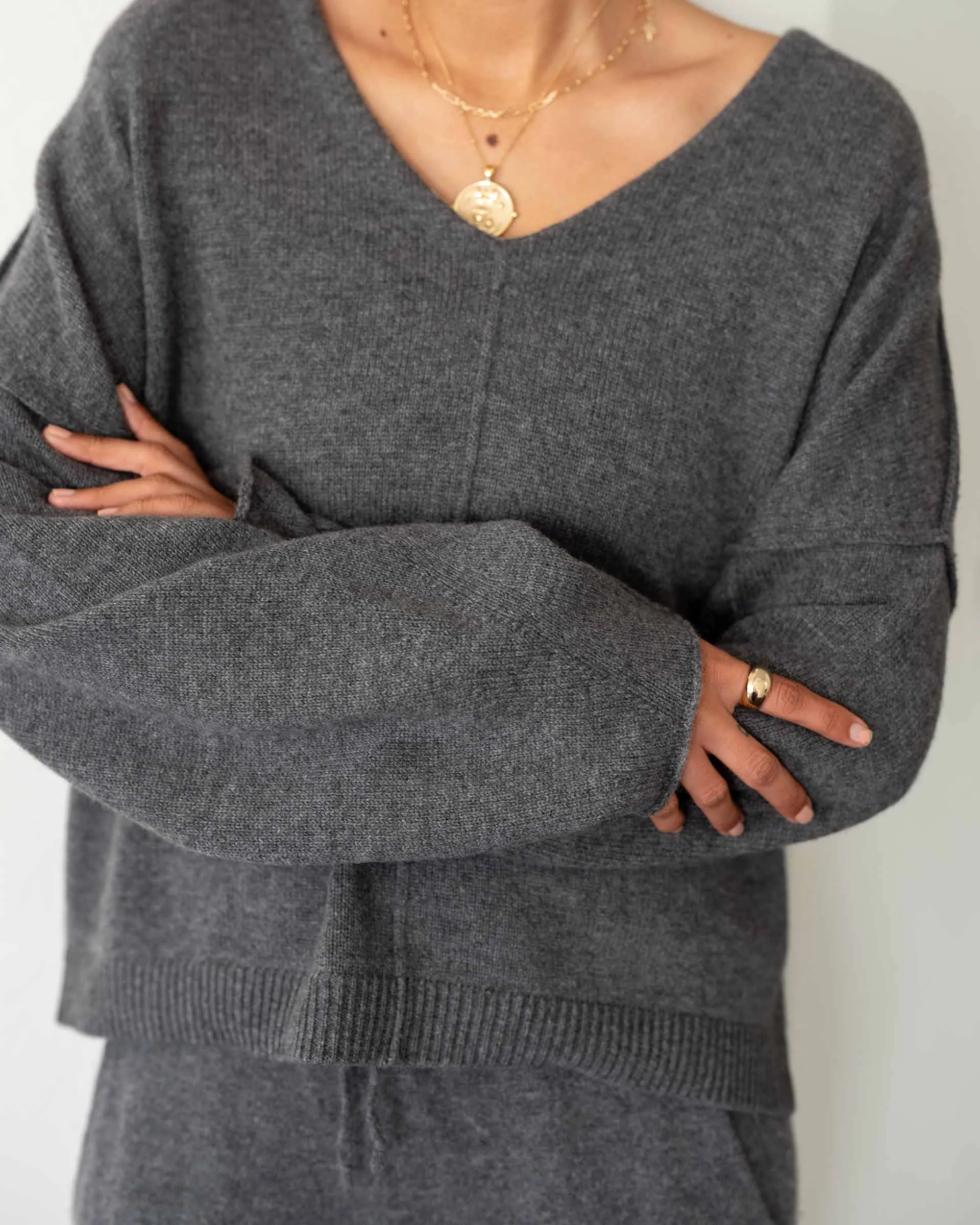 Lugano Cashmere V-Neck Sweater